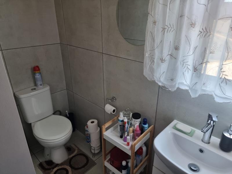 To Let 2 Bedroom Property for Rent in Mossel Bay Western Cape